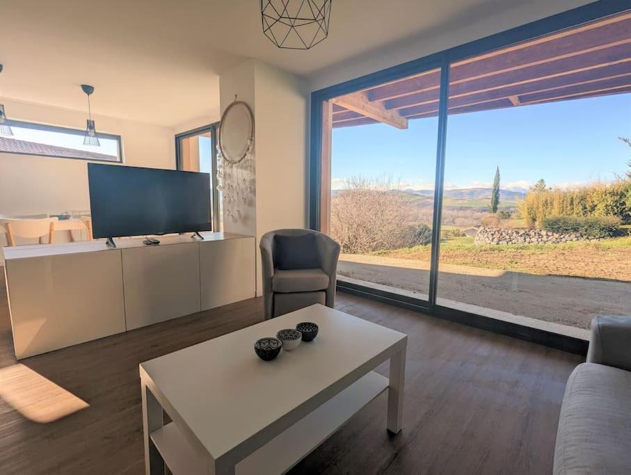 Bienvenue Chez Severine Et Julien Appartement 75M2 Mirefleurs Ngoại thất bức ảnh